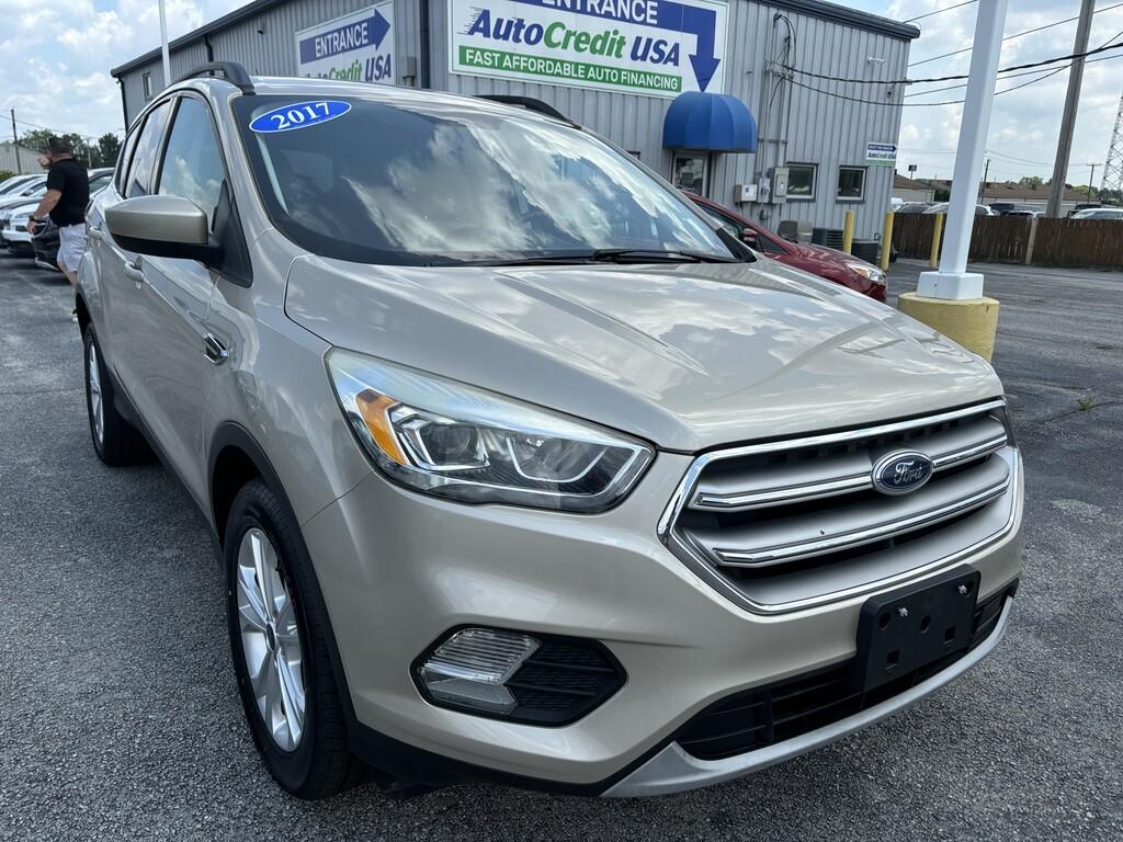 photo of 2017 Ford ESCAPE SE