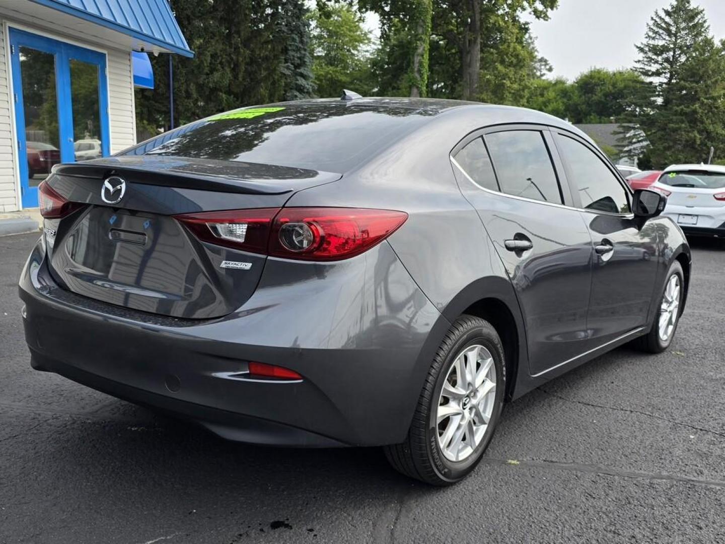 2016 GRAY MAZDA MAZDA3 I GRAND TOURI (3MZBM1W78GM) , located at 5744 Central Avenue, Toledo, OH, 43615, (419) 724-0130, 41.676781, -83.682137 - Photo#3