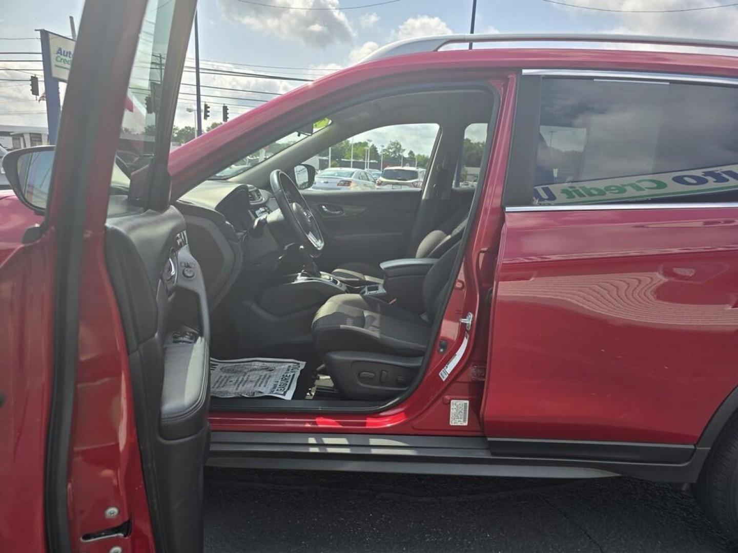 2017 RED Nissan ROGUE S; SL; SV (JN8AT2MV6HW) , located at 5744 Central Avenue, Toledo, OH, 43615, (419) 724-0130, 41.676781, -83.682137 - Photo#6