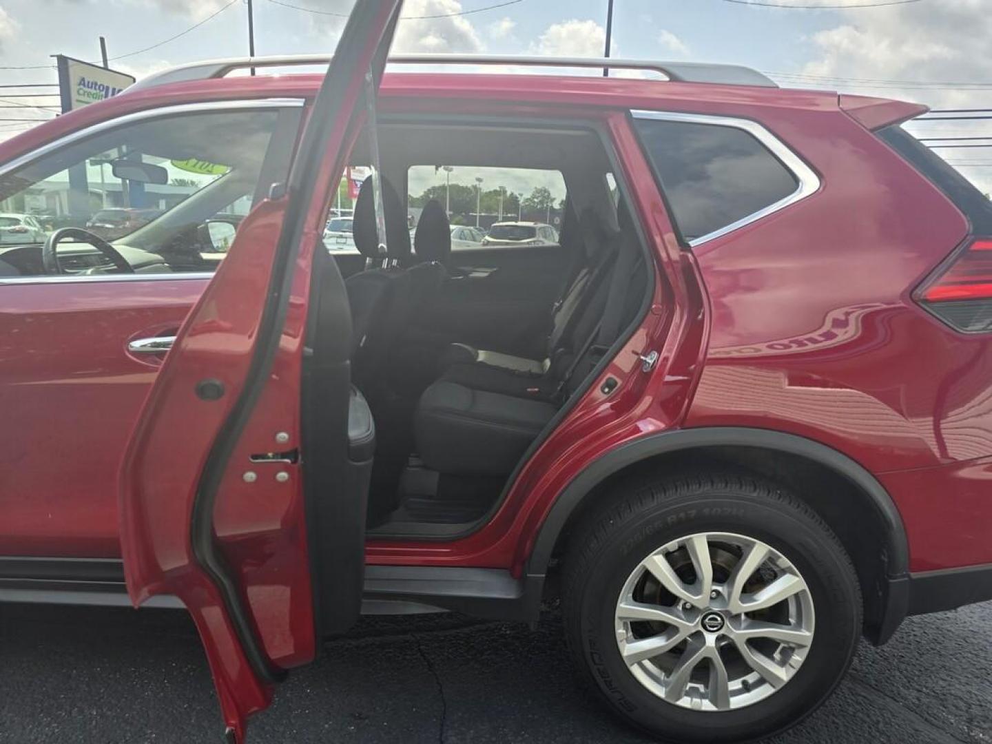 2017 RED Nissan ROGUE S; SL; SV (JN8AT2MV6HW) , located at 5744 Central Avenue, Toledo, OH, 43615, (419) 724-0130, 41.676781, -83.682137 - Photo#7