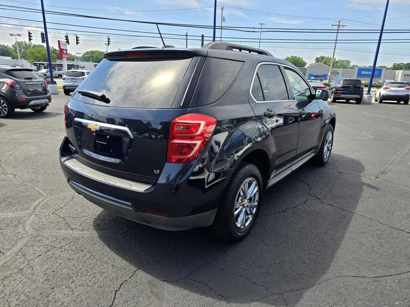 2017 BLUE CHEVROLET EQUINOX LT (2GNALCEK8H1) , located at 5744 Central Avenue, Toledo, OH, 43615, (419) 724-0130, 41.676781, -83.682137 - Photo#7