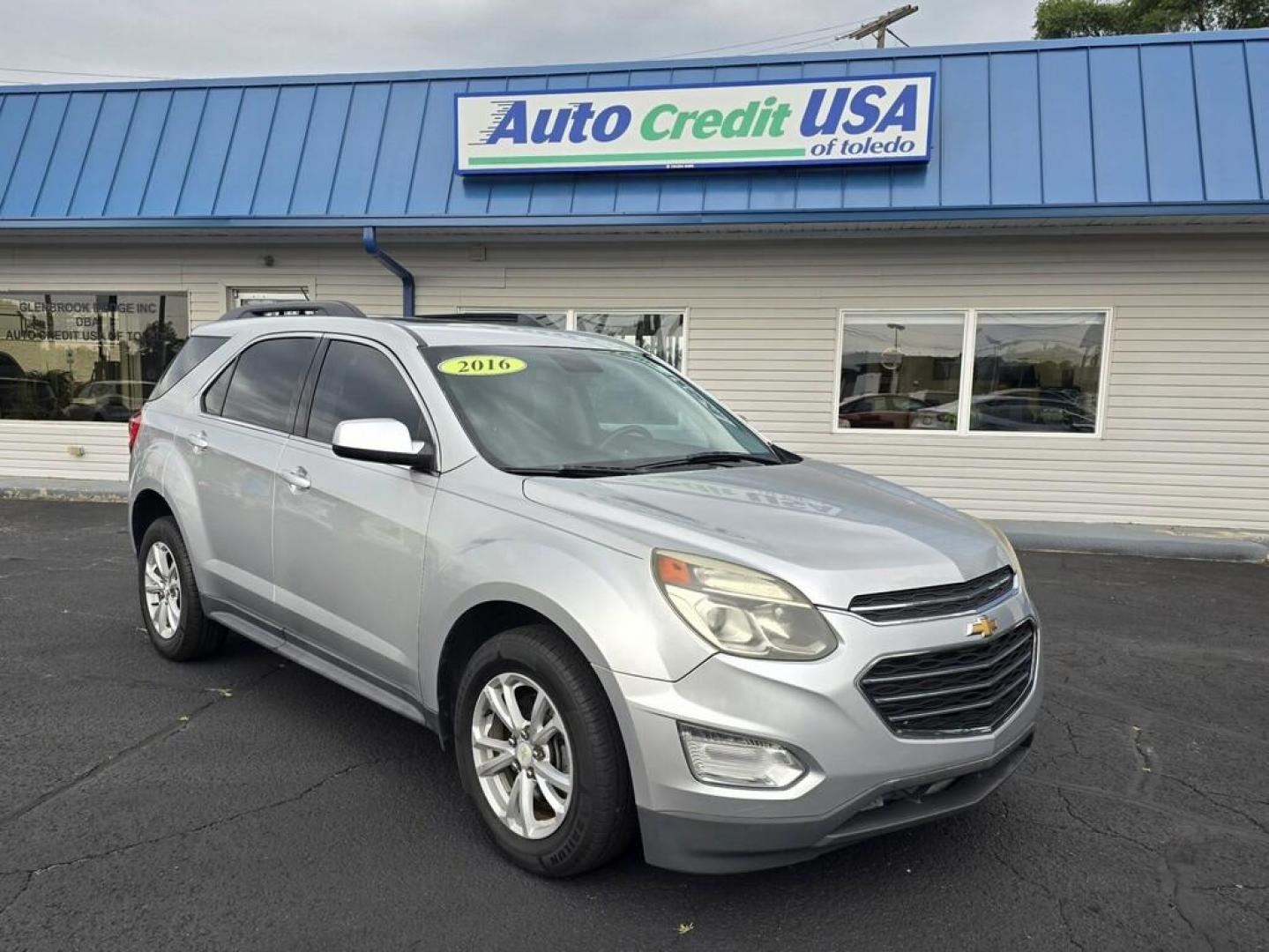 2016 SILVER CHEVROLET EQUINOX LT (2GNALCEK5G1) , located at 5744 Central Avenue, Toledo, OH, 43615, (419) 724-0130, 41.676781, -83.682137 - Photo#0