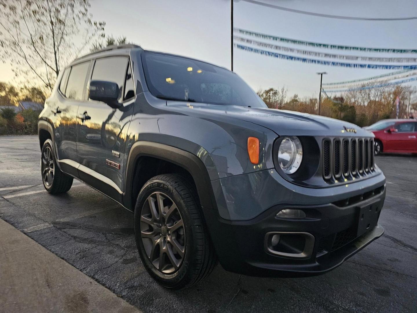 2016 TEAL /Black JEEP RENEGADE LATITUDE Latitude 4WD (ZACCJBBT0GP) with an 2.4L L4 DOHC 16V engine, 6M transmission, located at 502 South Main Street, Columbia City, IN, 46725, (260) 244-4645, 41.151382, -85.490578 - 2016 JEEP RENEGADE LATITUDE Latitude 4WD - Photo#2