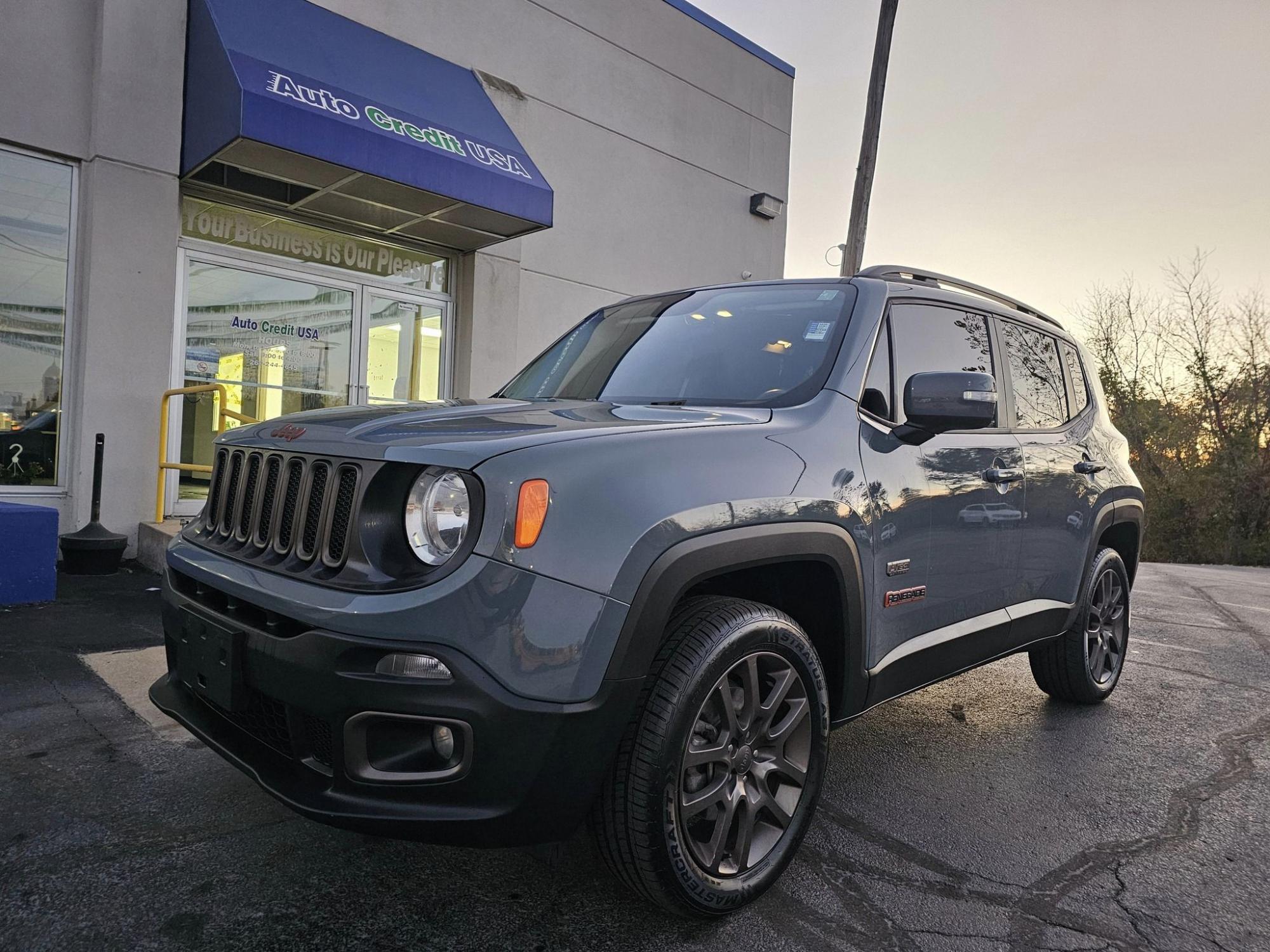 photo of 2016 Jeep Renegade Latitude 4WD