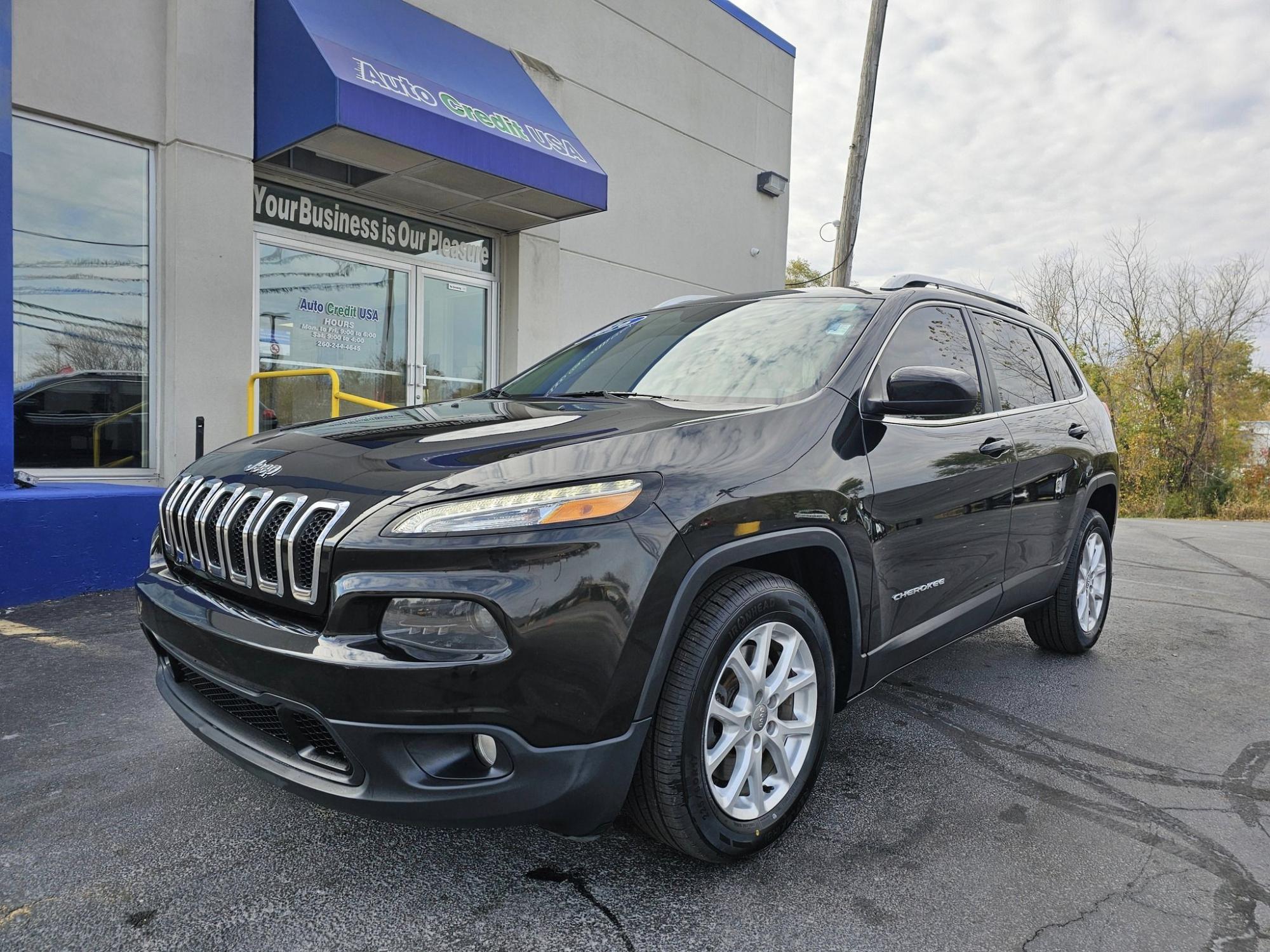 photo of 2016 Jeep Cherokee Latitude FWD