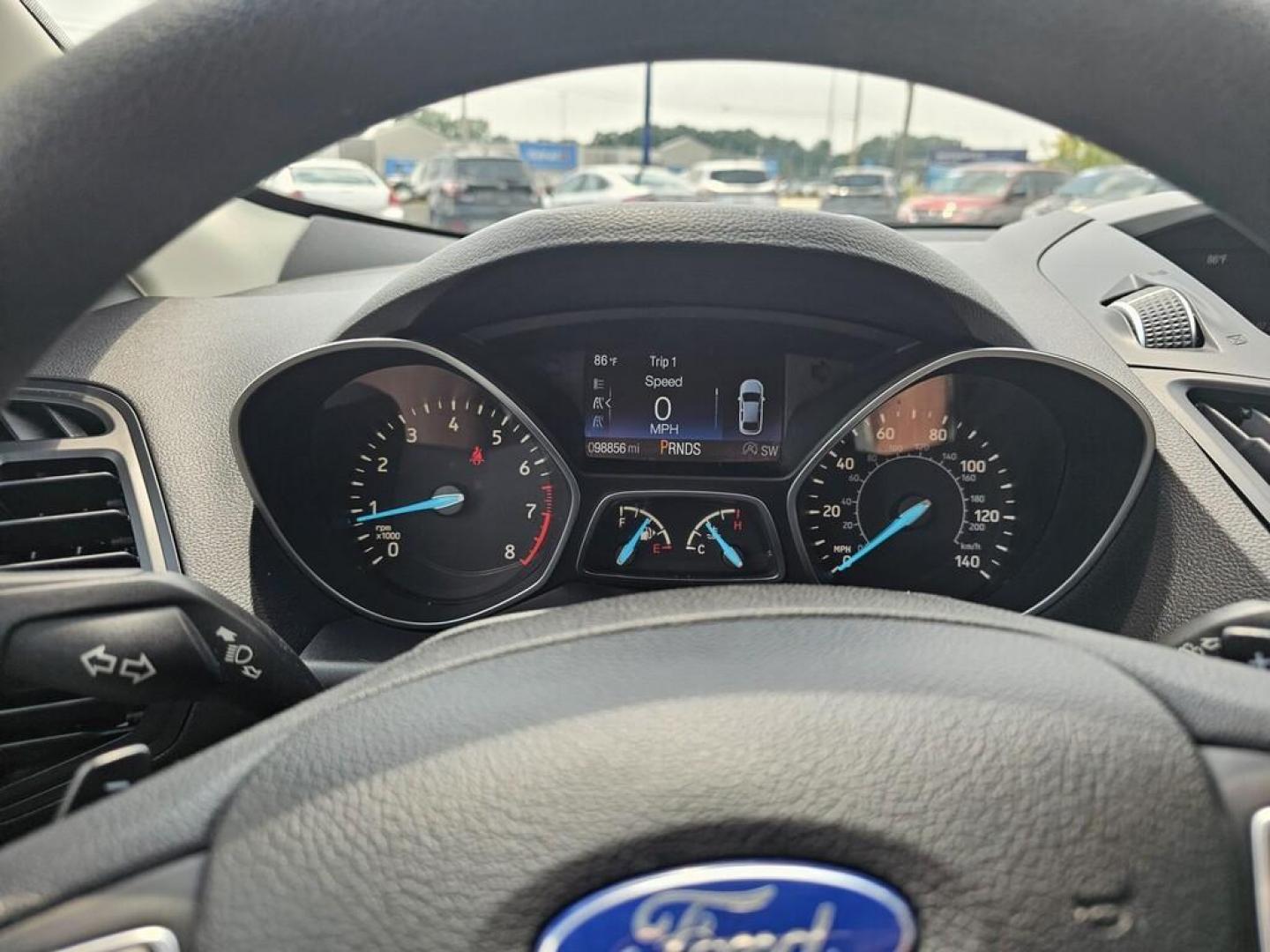 2017 WHITE FORD ESCAPE SE (1FMCU9G98HU) , located at 5744 Central Avenue, Toledo, OH, 43615, (419) 724-0130, 41.676781, -83.682137 - Photo#10