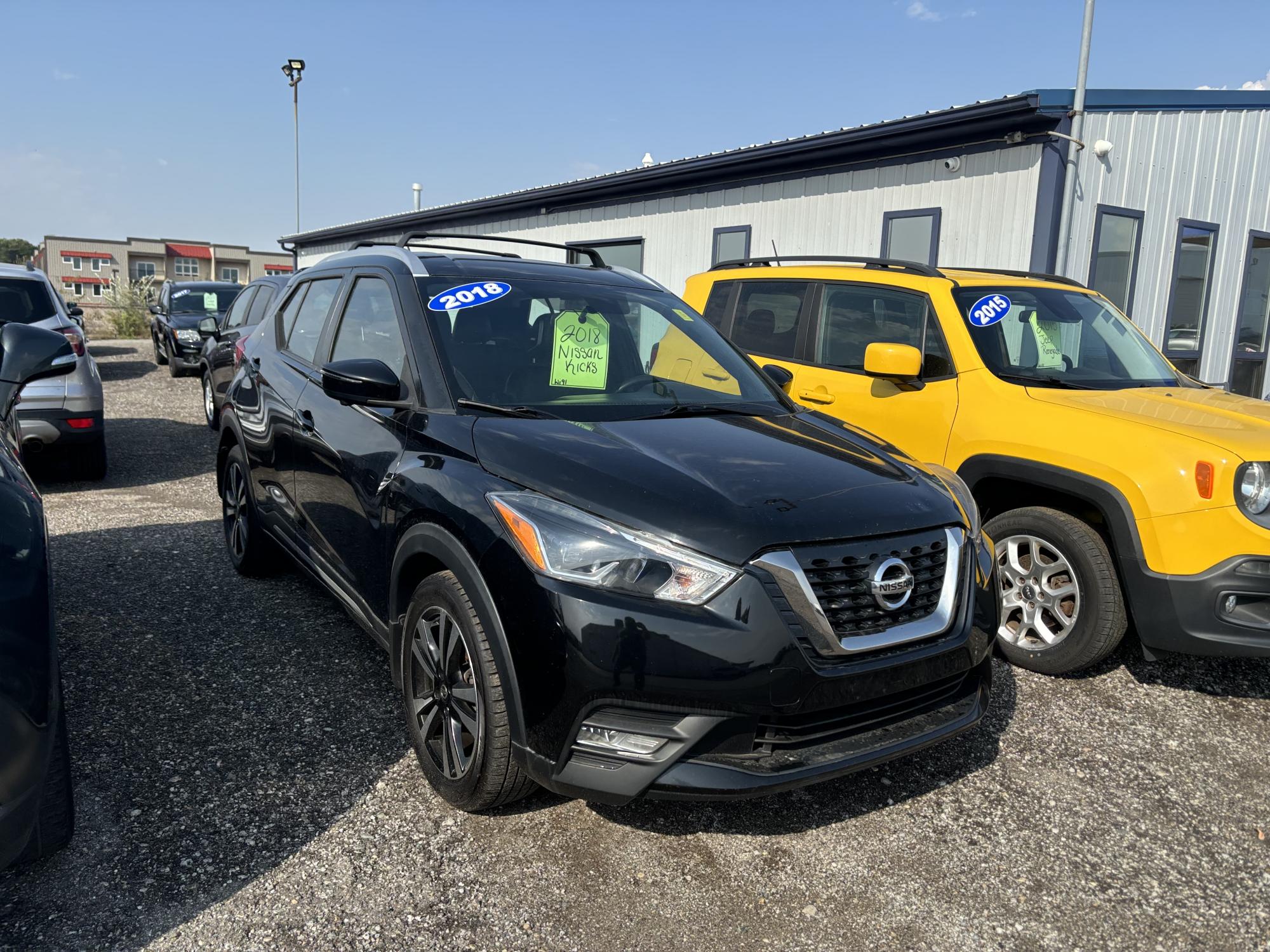 2018 NISSAN KICKS SR; S; SV 4 DOOR HATCHBACK