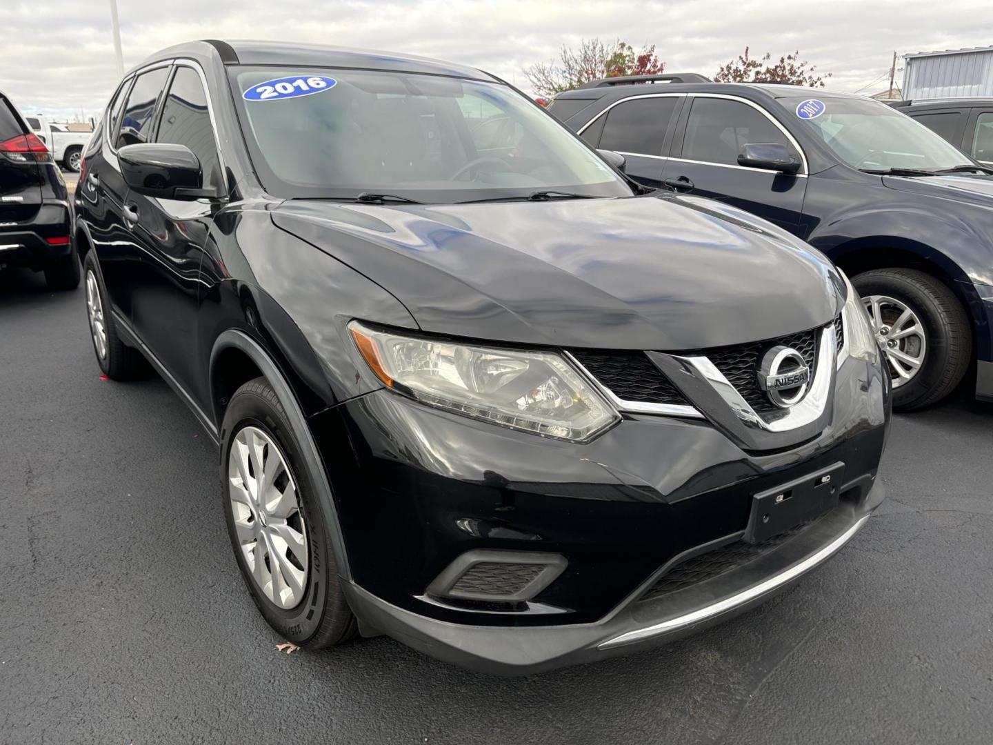 2016 BLACK NISSAN ROGUE S; SL; SV (5N1AT2MV9GC) , located at 100 West Coliseum Boulevard, Fort Wayne, IN, 46805, (260) 471-0567, 41.119961, -85.140312 - Photo#0