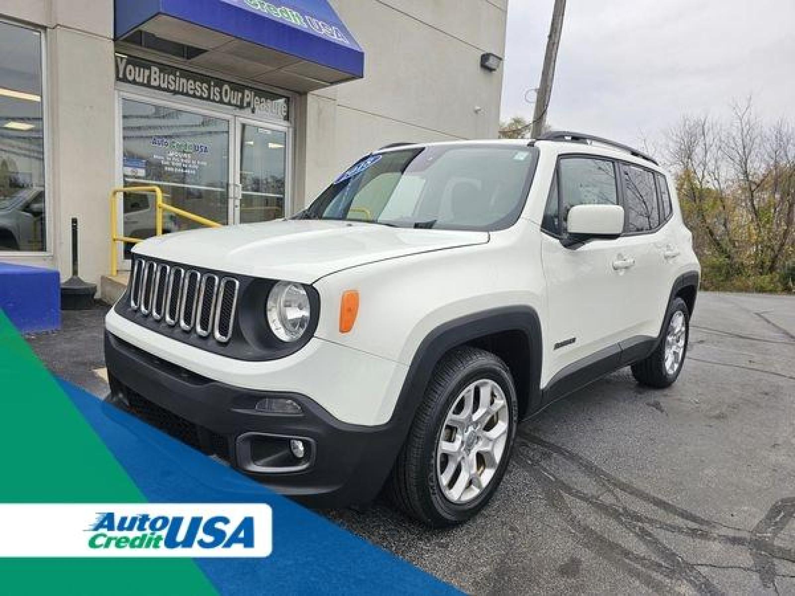 2018 WHITE /Black Jeep RENEGADE LATITUDE Latitude FWD (ZACCJABB6JP) with an 2.4L L4 DOHC 16V engine, 6M transmission, located at 502 South Main Street, Columbia City, IN, 46725, (260) 244-4645, 41.151382, -85.490578 - 2018 Jeep RENEGADE LATITUDE Latitude FWD - Photo#0