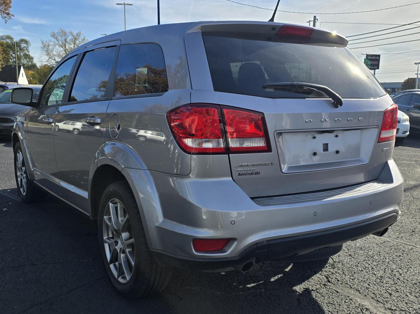 2017 SILVER DODGE JOURNEY GT (3C4PDDEG3HT) , located at 5744 Central Avenue, Toledo, OH, 43615, (419) 724-0130, 41.676781, -83.682137 - Photo#2