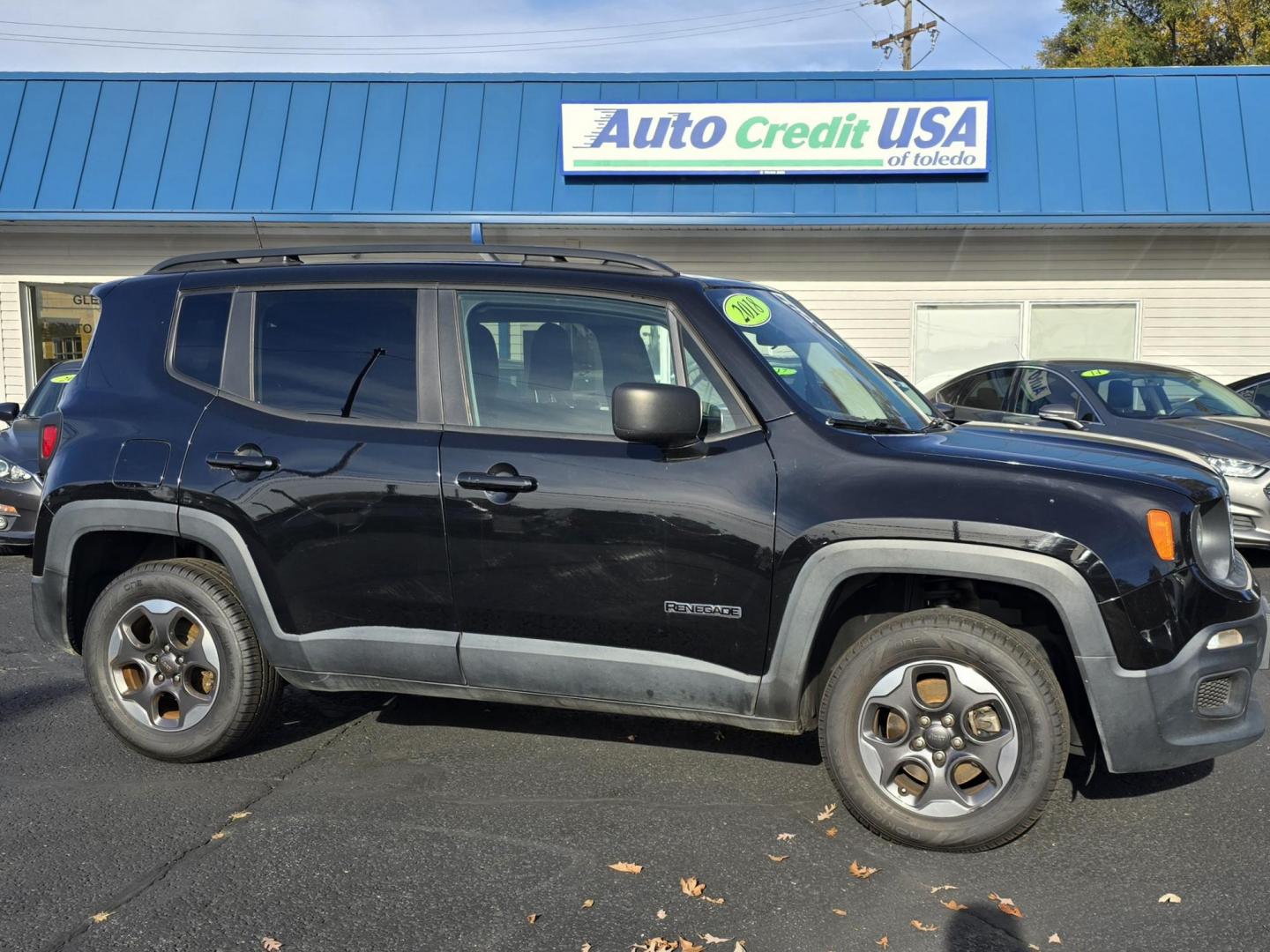 2018 BLACK JEEP RENEGADE SPORT (ZACCJBAB2JP) , located at 5744 Central Avenue, Toledo, OH, 43615, (419) 724-0130, 41.676781, -83.682137 - Photo#0