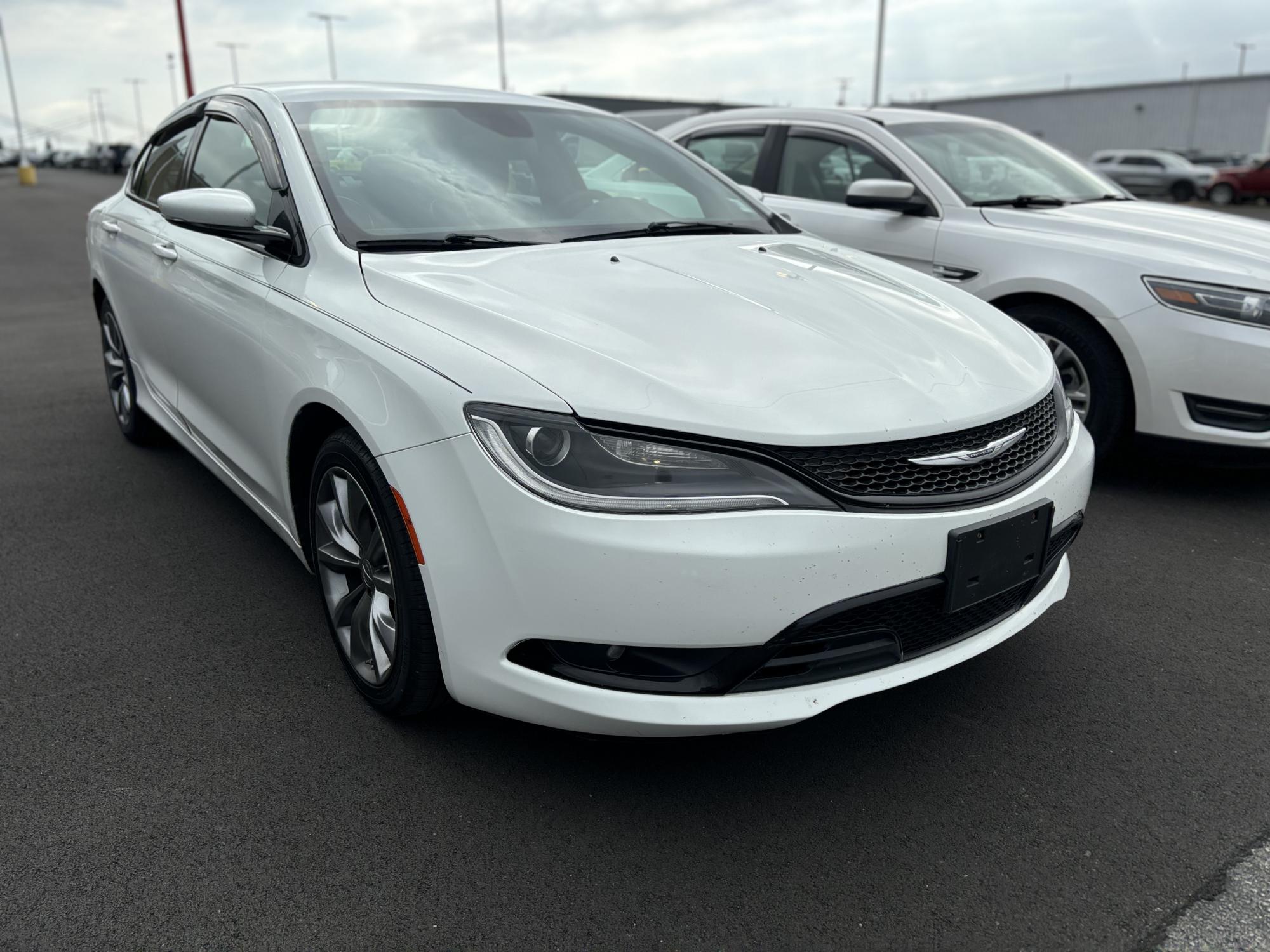 photo of 2015 CHRYSLER 200 S 4 DOOR SEDAN