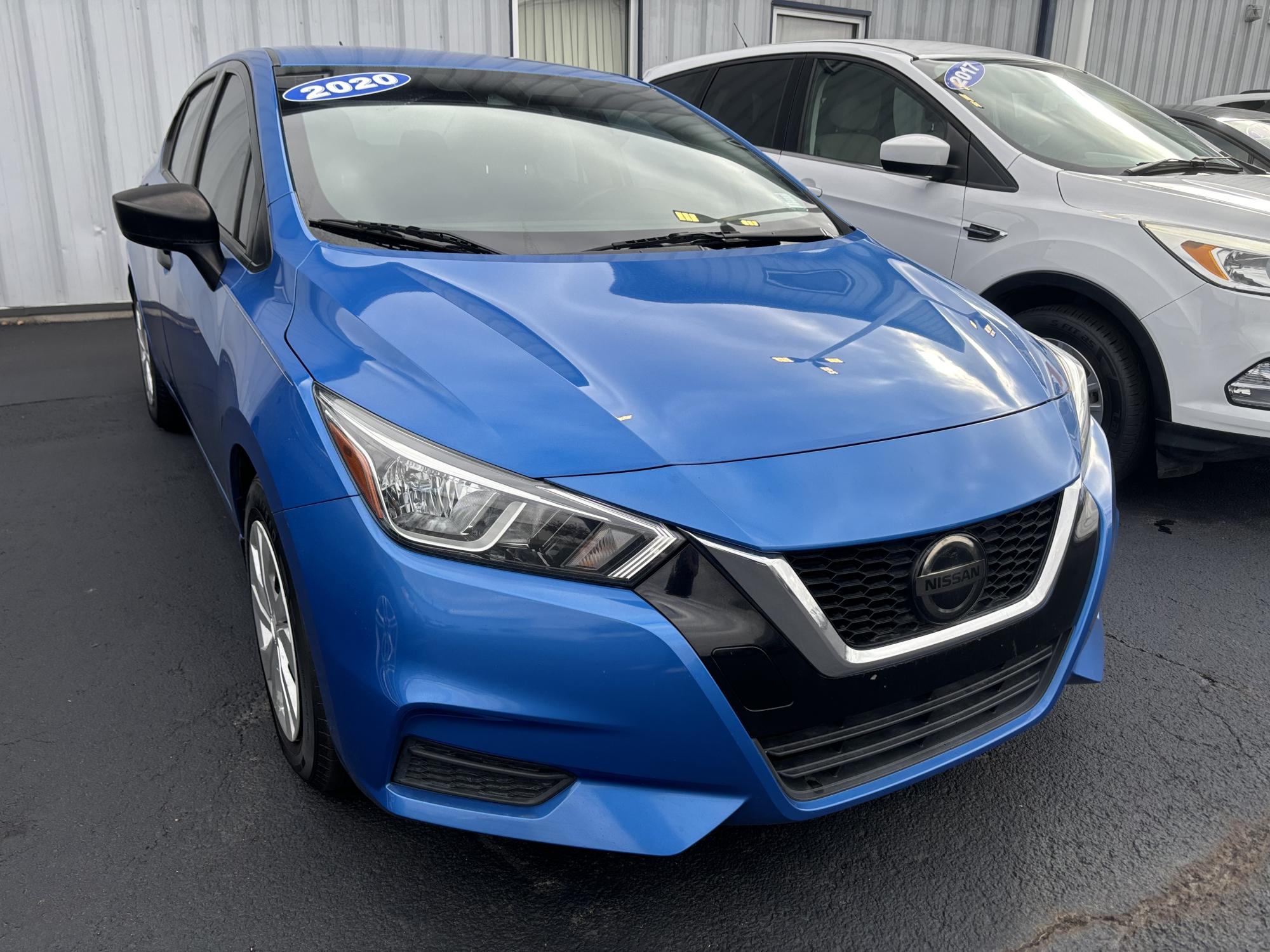 photo of 2020 NISSAN VERSA SV 4 DOOR SEDAN