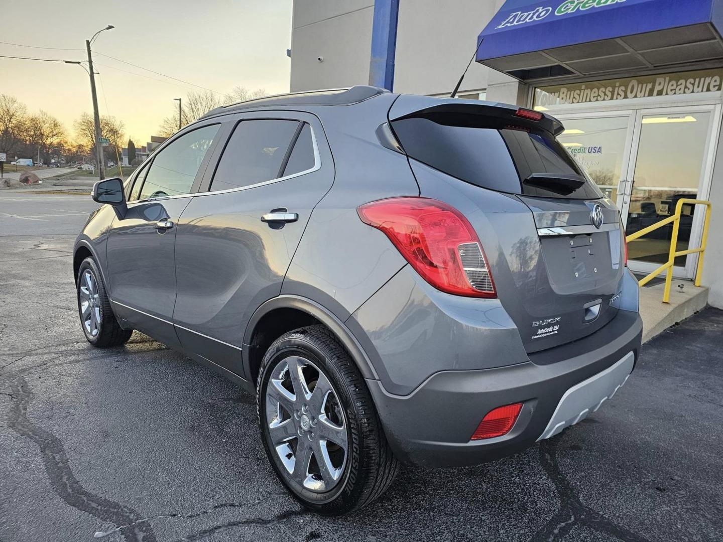 2014 GREY BLUE /GREY Buick Encore Convenience FWD (KL4CJBSB8EB) with an 1.4L L4 DOHC 16V TURBO engine, 6-Speed Automatic transmission, located at 502 South Main Street, Columbia City, IN, 46725, (260) 244-4645, 41.151382, -85.490578 - Photo#3