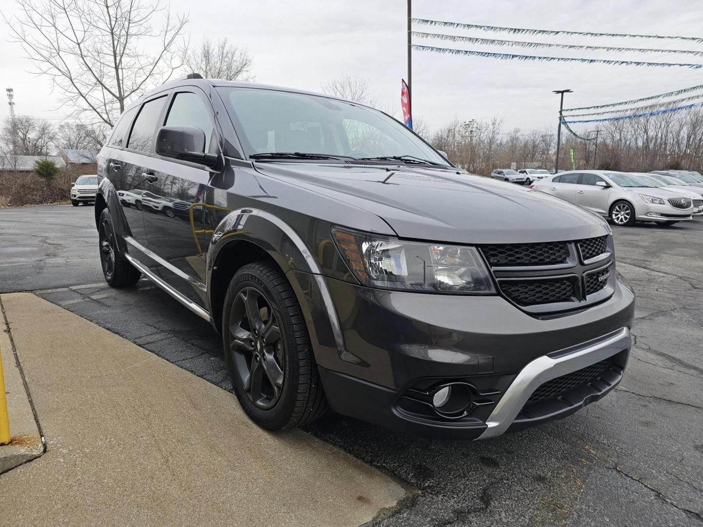 2019 SILVER /BLACK Dodge Journey Crossroad AWD (3C4PDDGG0KT) with an 3.6L V6 DOHC 24V engine, 6A transmission, located at 502 South Main Street, Columbia City, IN, 46725, (260) 244-4645, 41.151382, -85.490578 - Photo#1