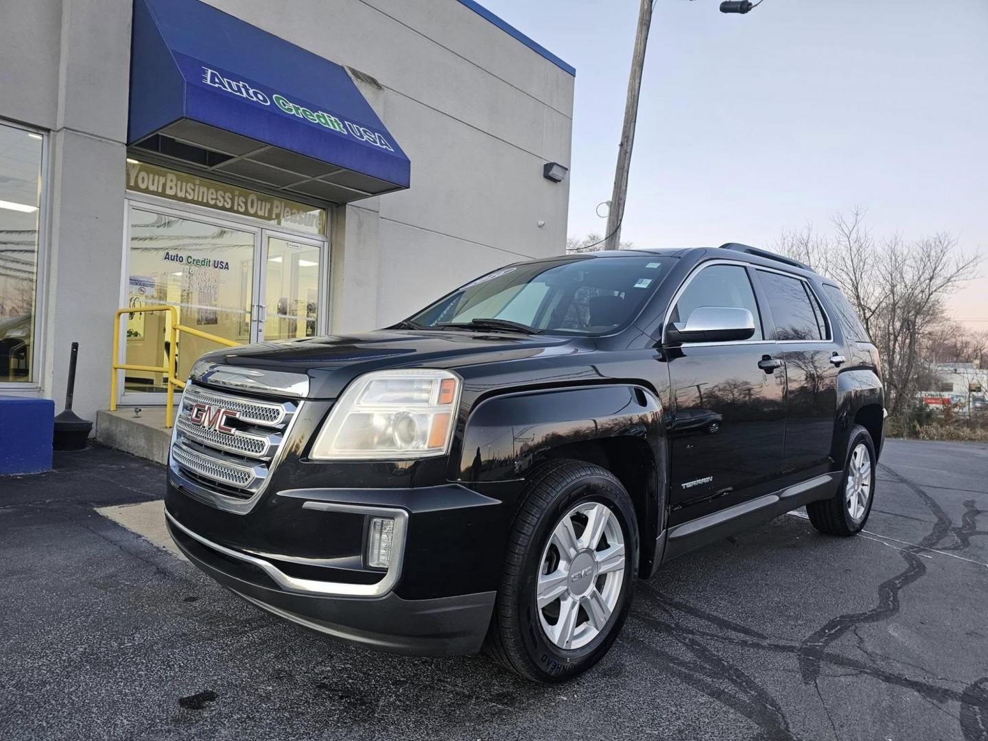 2016 BLACK /black GMC Terrain SLE2 FWD (2GKALNEK1G6) with an 2.4L L4 DOHC 16V engine, 6A transmission, located at 502 South Main Street, Columbia City, IN, 46725, (260) 244-4645, 41.151382, -85.490578 - Photo#1