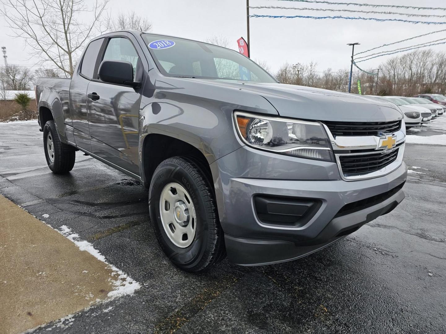 2018 TEAL /BLACK Chevrolet Colorado Work Truck Ext. Cab 2WD (1GCHSBEA6J1) with an 2.5L L4 DOHC 16V GAS engine, 6A transmission, located at 502 South Main Street, Columbia City, IN, 46725, (260) 244-4645, 41.151382, -85.490578 - Photo#1