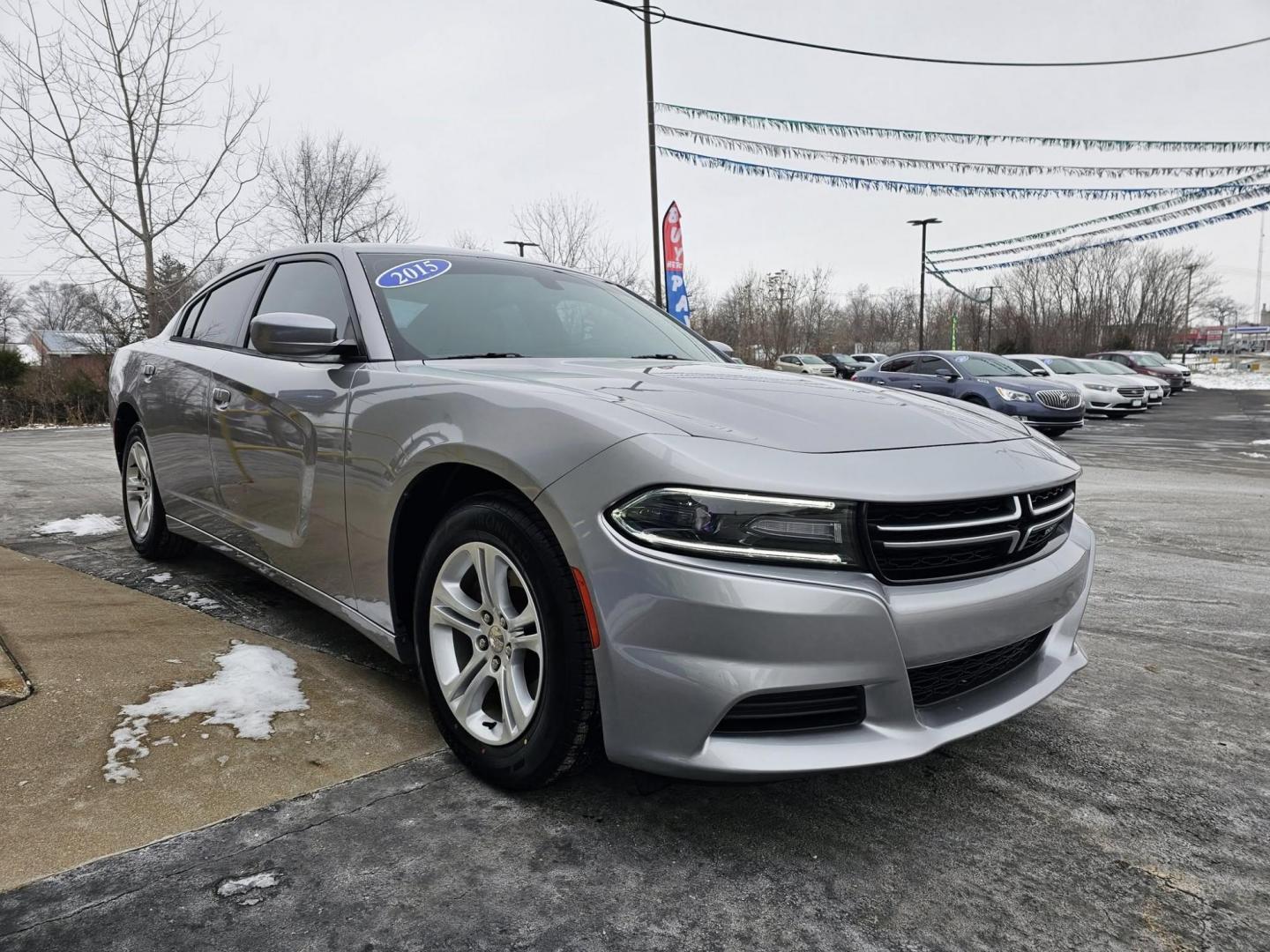 2015 SILVER /BLACK Dodge Charger SE (2C3CDXBG2FH) with an 3.6L V6 DOHC 24V engine, 8-Speed Automatic transmission, located at 502 South Main Street, Columbia City, IN, 46725, (260) 244-4645, 41.151382, -85.490578 - Photo#1