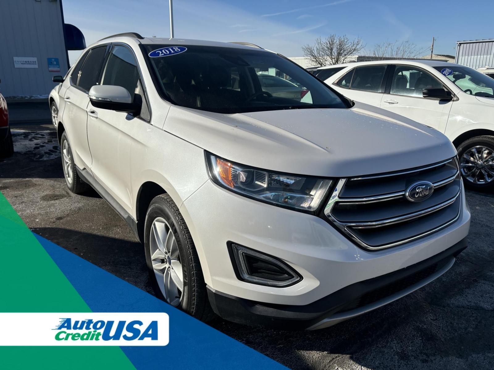 2018 WHITE /Black Ford EDGE SEL SEL FWD (2FMPK3J93JB) with an 2.0L L4 DOHC 16V engine, 6A transmission, located at 100 West Coliseum Boulevard, Fort Wayne, IN, 46805, (260) 471-0567, 41.119961, -85.140312 - 2018 Ford EDGE SEL SEL FWD - Photo#0