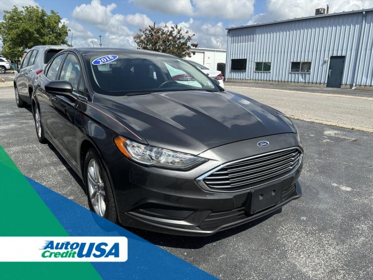 2018 GRAY FORD FUSION SE (3FA6P0HD3JR) with an Other engine, located at 100 West Coliseum Boulevard, Fort Wayne, IN, 46805, (260) 471-0567, 41.119961, -85.140312 - 2018 FORD FUSION SE - Photo#0