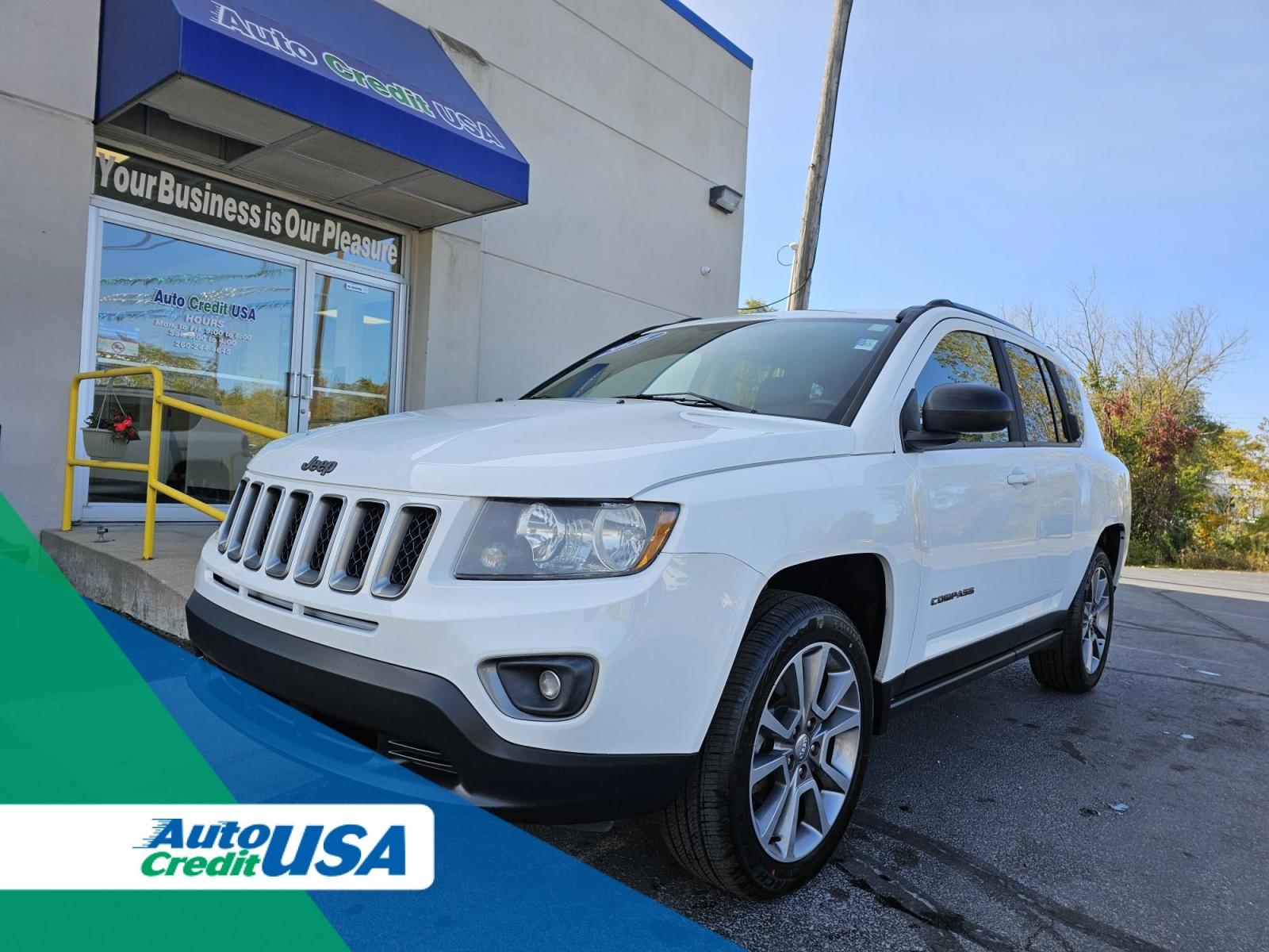 2016 WHITE /BLACK Jeep COMPASS SPORT Sport FWD (1C4NJCBA8GD) with an 2.0L L4 DOHC 16V engine, located at 502 South Main Street, Columbia City, IN, 46725, (260) 244-4645, 41.151382, -85.490578 - 2016 Jeep COMPASS SPORT Sport FWD - Photo#0