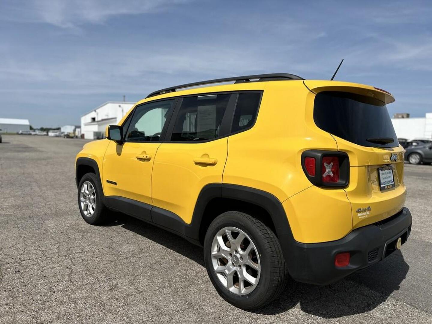 2015 YELLOW JEEP RENEGADE LATITUDE (ZACCJBBT8FP) with an Other engine, located at 15 Petro Dr, Warsaw, IN, 46582, (574) 306-0055, 41.273563, -85.857544 - 2015 JEEP RENEGADE LATITUDE - Photo#4