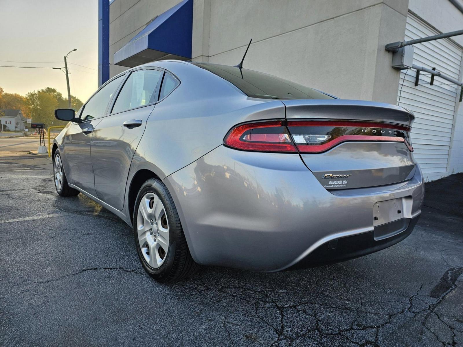 2014 SILVER /black Dodge DART SE SE (1C3CDFAA0ED) with an 2.0L L4 DOHC 16V TURBO engine, located at 502 South Main Street, Columbia City, IN, 46725, (260) 244-4645, 41.151382, -85.490578 - 2014 Dodge DART SE SE - Photo#4