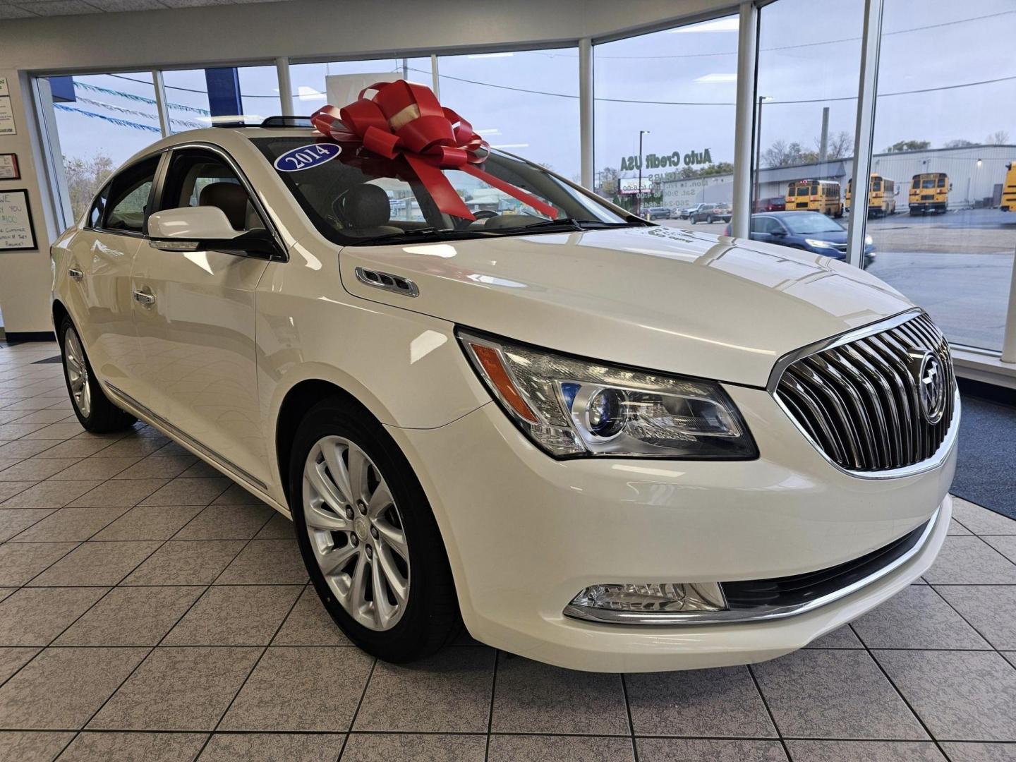 2014 /Tan Buick LaCrosse Leather Package (1G4GB5G35EF) with an 3.6L V6 DOHC 24V FFV engine, 6-Speed Automatic transmission, located at 502 South Main Street, Columbia City, IN, 46725, (260) 244-4645, 41.151382, -85.490578 - Photo#1